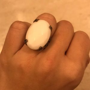 Gorgeous black or white ring